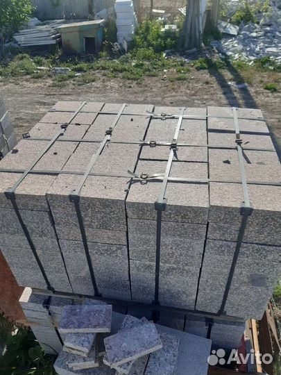 Плитка гранитная, брусчатка, памятники из гранита