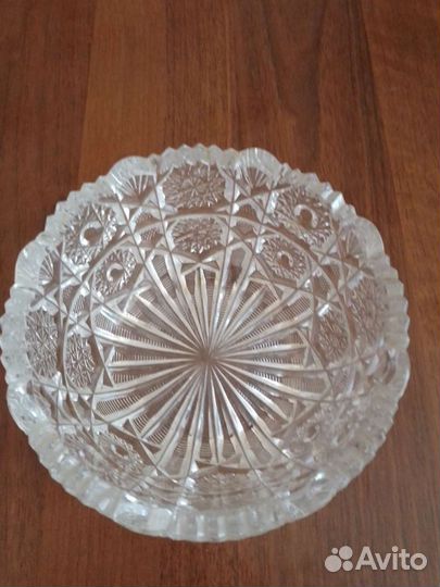 Набор хруст. салатниц,конфетниц,цена за всё