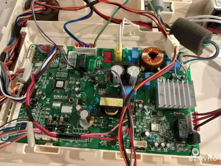 Ремонт Холодильников, Стиральных машин, Бойлеров