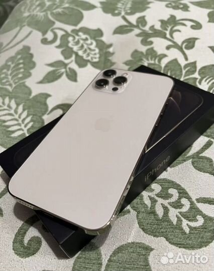 iPhone 12 Pro Max, 256 ГБ