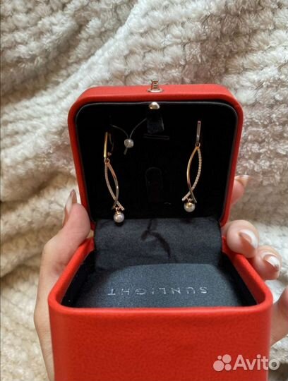 Золотые серьги