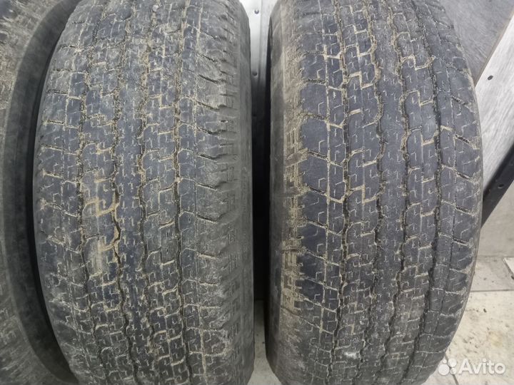 Bridgestone Dueler H/T D840 265/65 R17 112S