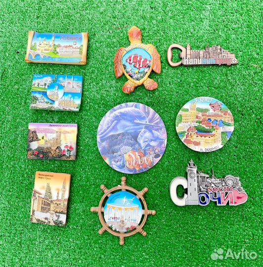 Магниты на холодильник города