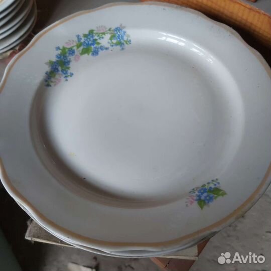 Тарелки в ассортименте новые и бу 1000шт