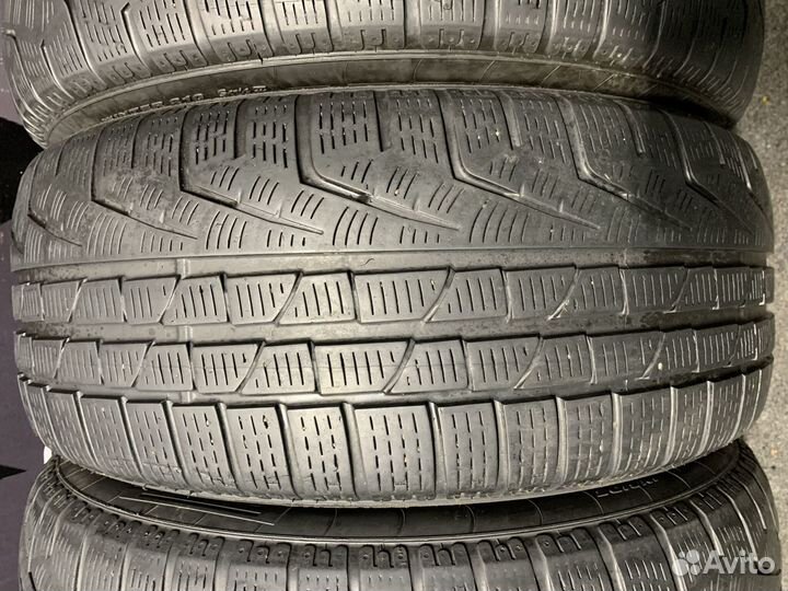 Pirelli Winter Sottozero 210 Serie II 225/50 R17