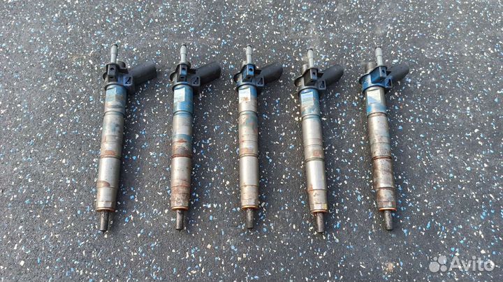 Форсунка топливная BMW X5 X6 e70 e71 7805428