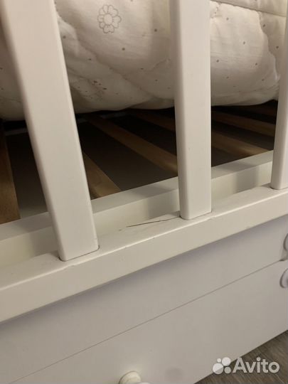 Детская кроватка с маятником гандылян