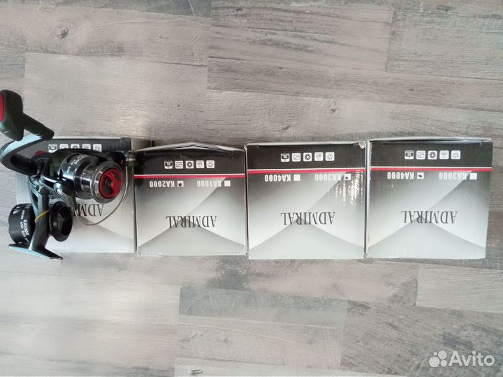 Рыболовные катушки разные