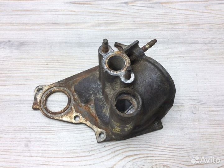 Корпус помпы Toyota Rav 4 1994-2000