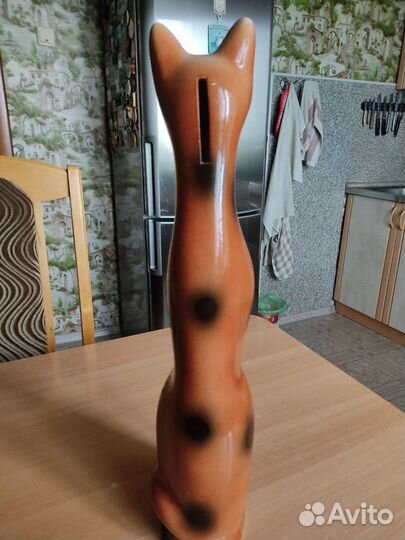 Статуэтка- копилка