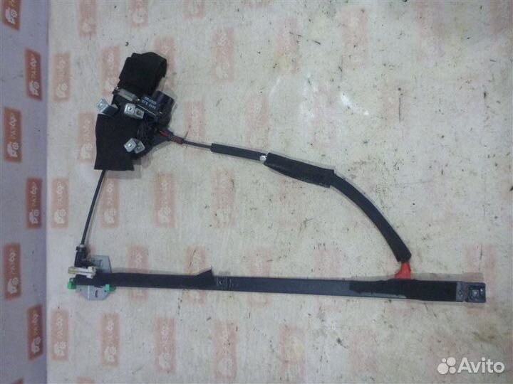 Стеклоподъемник передний левый Volkswagen