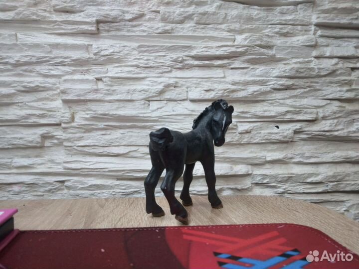 Лошади Papo и Schleich