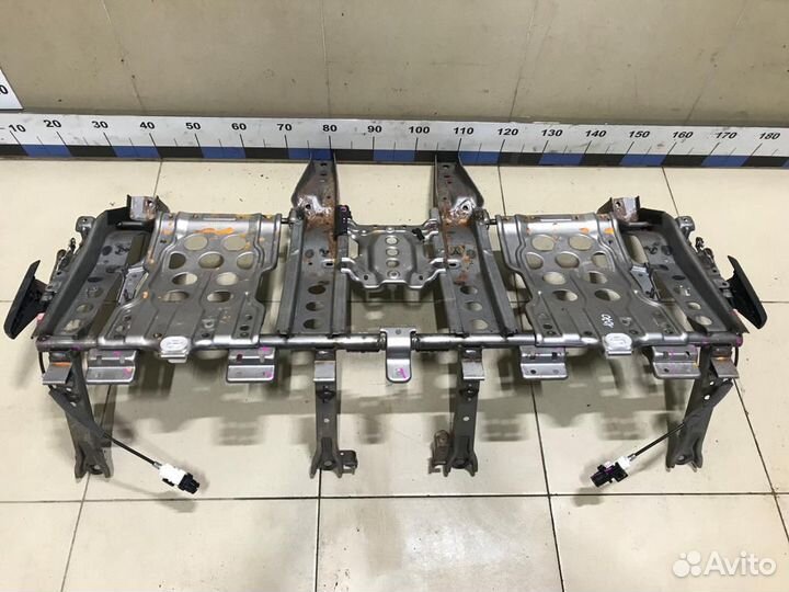 Сиденье заднее RAV 4 2013