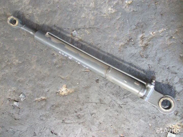 Цилиндр подъема кабины Mercedes-Benz A0025534405