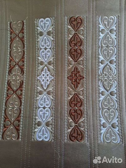 Продажа украшений для унтов