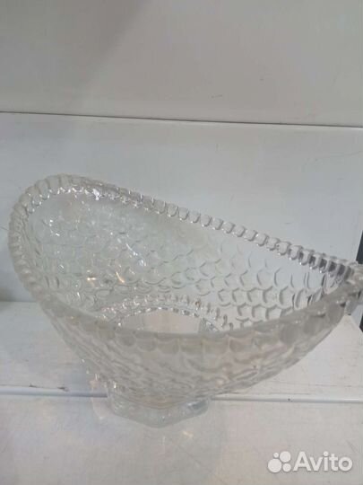 Хрустальная ваза