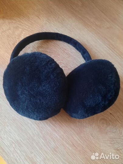 Меховые наушники