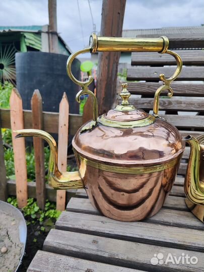 Чайники старинные. Медь латунь