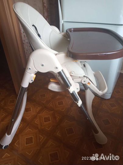 Продам стульчик для кормления 3 положения
