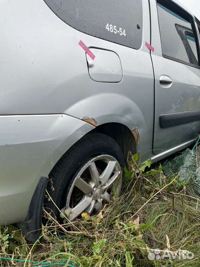 LADA largus в разборе