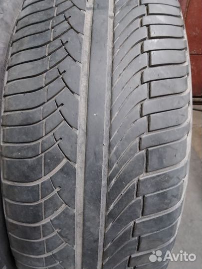 Michelin Latitude Diamaris 215/65 R16