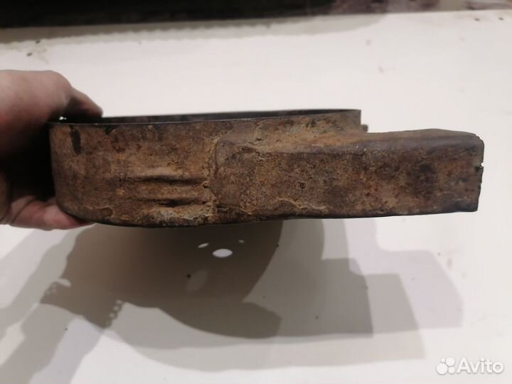 Кожух цепи на восход