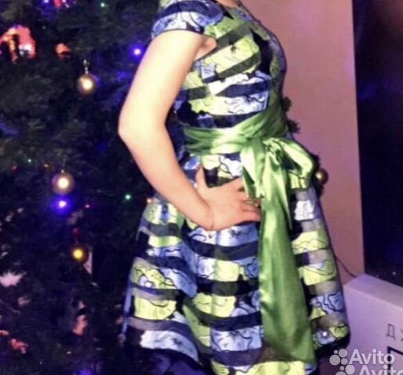 Вечернее /праздничное /платье зеленое