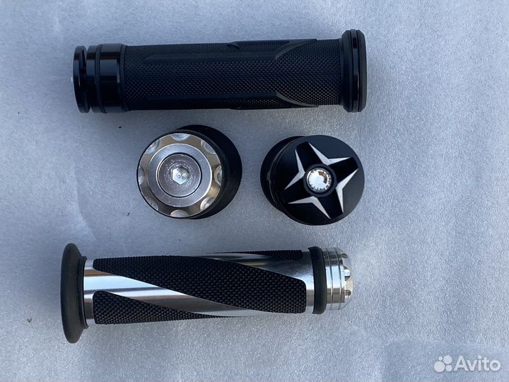 Рукоятки руля (грипсы) Suzuki Honda Yamaha Kawasak