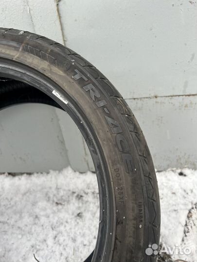 Tri Ace Carrera 245/40 R18 97W