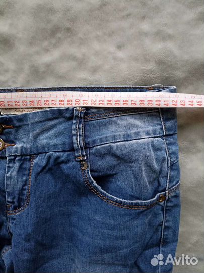 Джинсы женские