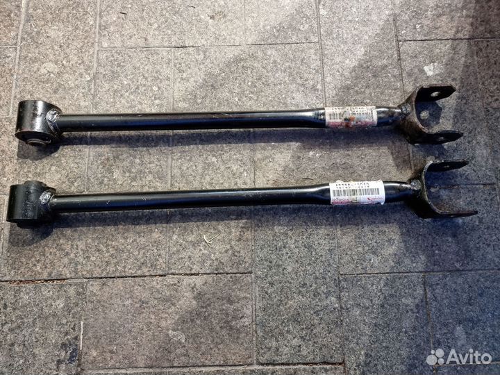 Рычаг задней подвески Lexus RX300 1 поколения