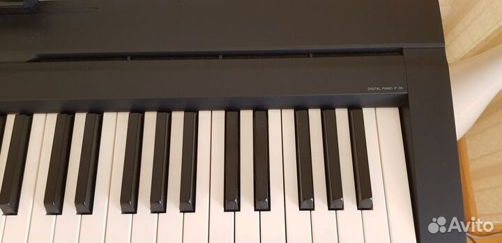 Цифровое пианино yamaha p35
