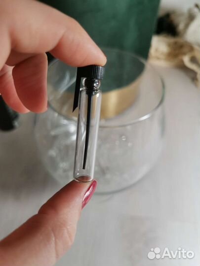 Фиолки для парфюма отливантов пробников