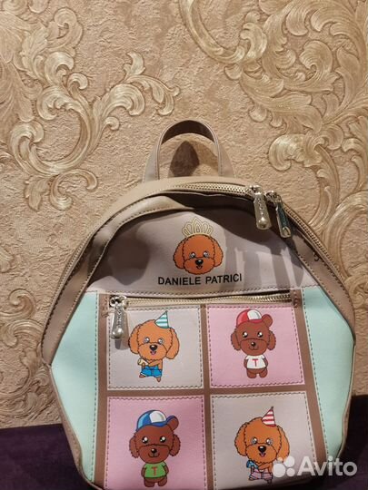 Рюкзак для девочки, состояние нового