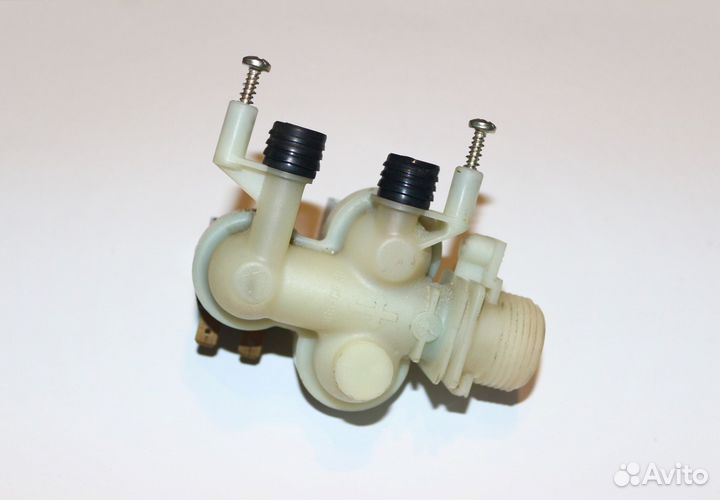 Клапан подачи воды ст.машины Indesit C00066518