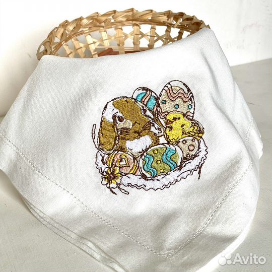 Салфетки с вышивкой