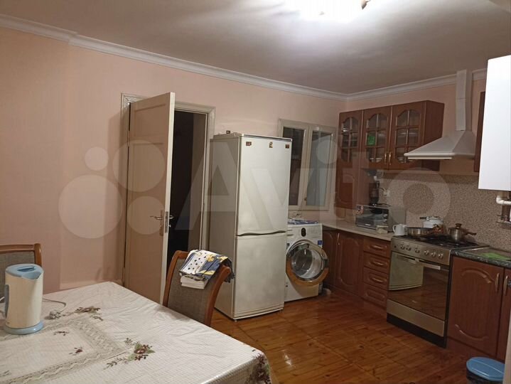 3-к. квартира, 95 м², 1/1 эт.