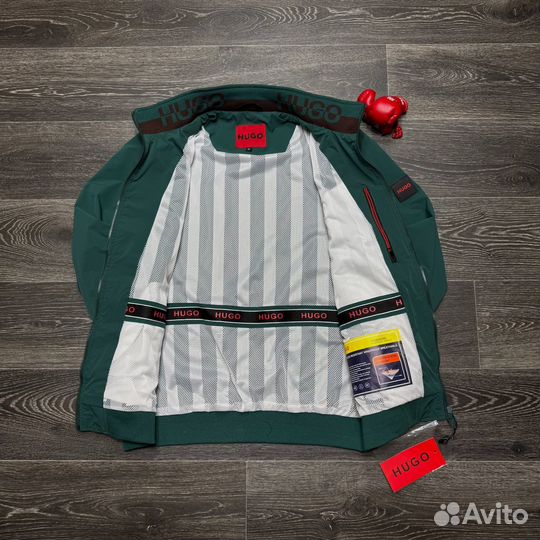 Лёгкая куртка мужская Hugo Boss