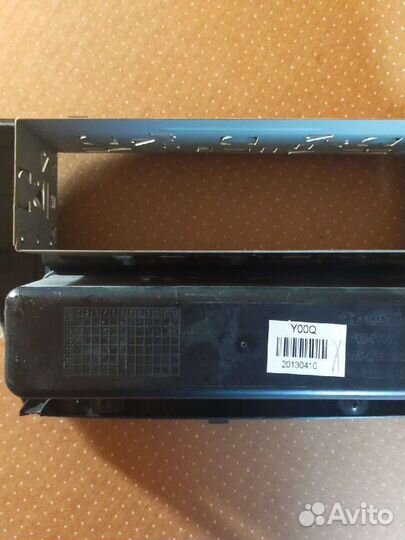 Рамка магнитолы Киа Рио 3