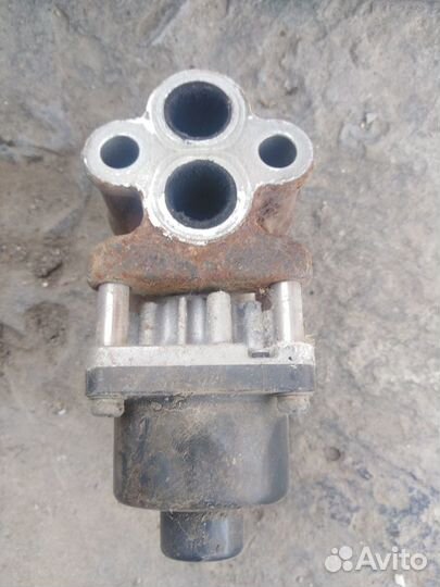 Дросельная заслонка