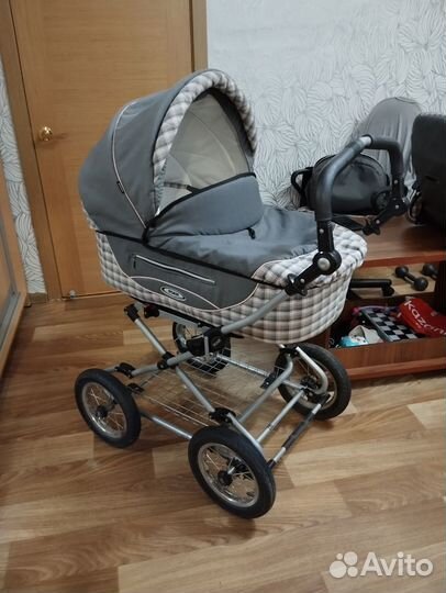 Коляска 2 в 1 Roan