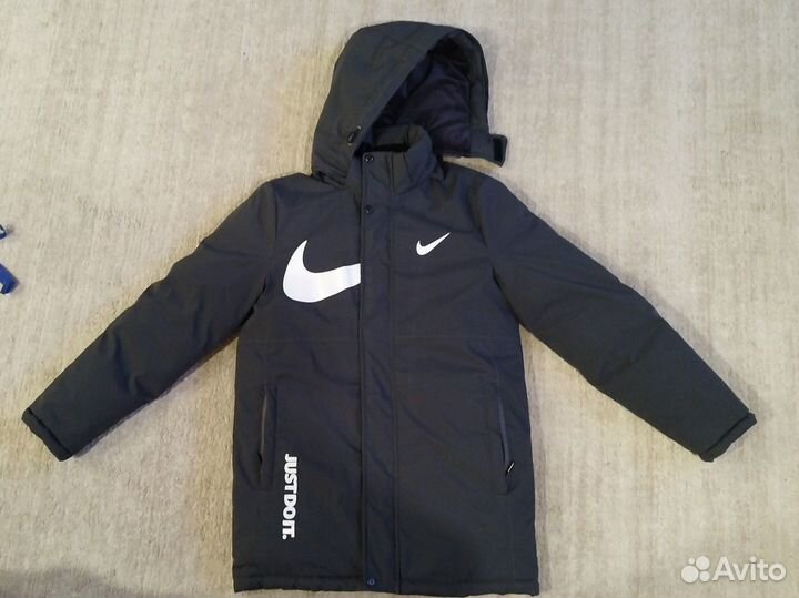 Продам куртку 46 размер