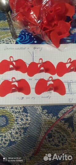 Очки для кур