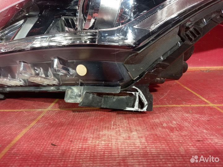 Фара левая Hyundai Creta