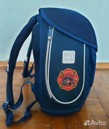 Портфель школьный