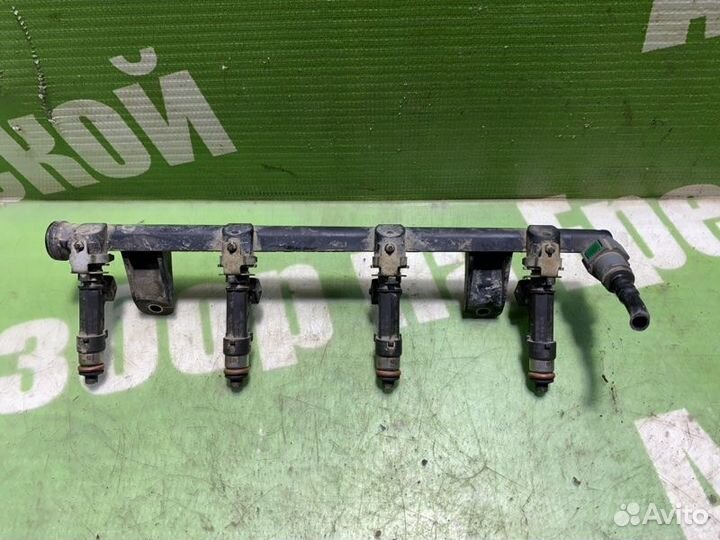 Топливная рампа в сборе Renault Logan LS0 K7JA710