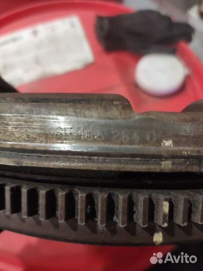 Маховик Luk 415026410