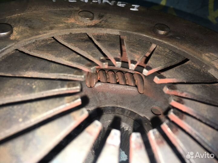 Маховик Renault Megane 1