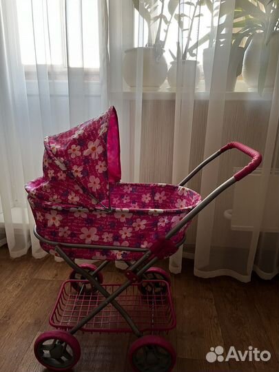 Коляска кукольная