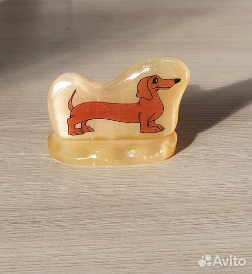 Фигурка селенит собака Такса